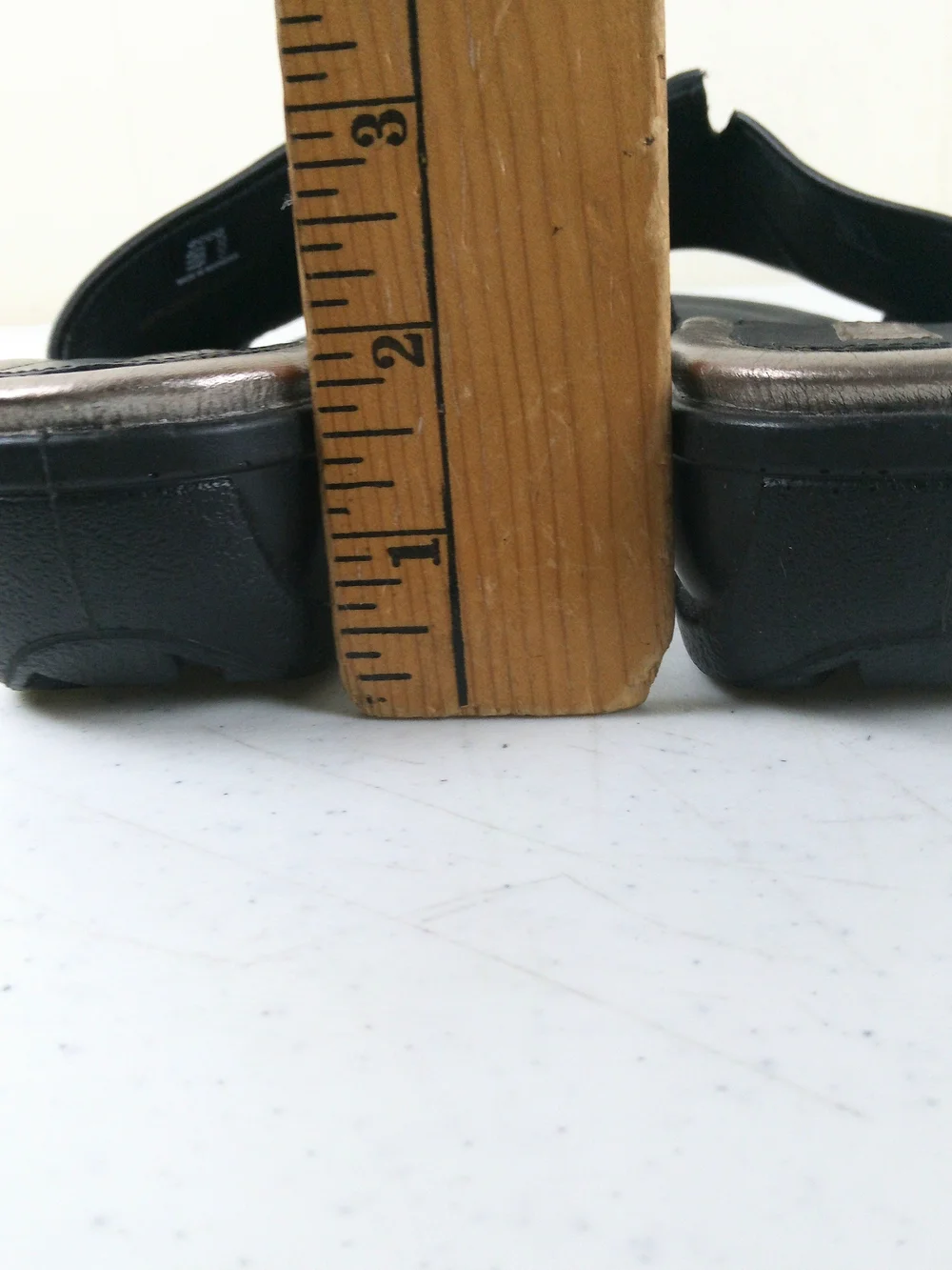 Ecco Black Women's Leather Slide Sandals Size 40 US 9/9.5 Comfort Slip On Shoes